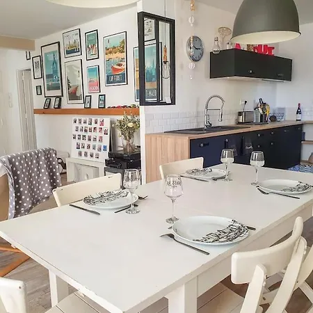 Spacious T4 100m2 Wifi & Balcony, Close Versailles Chateau Apartamento